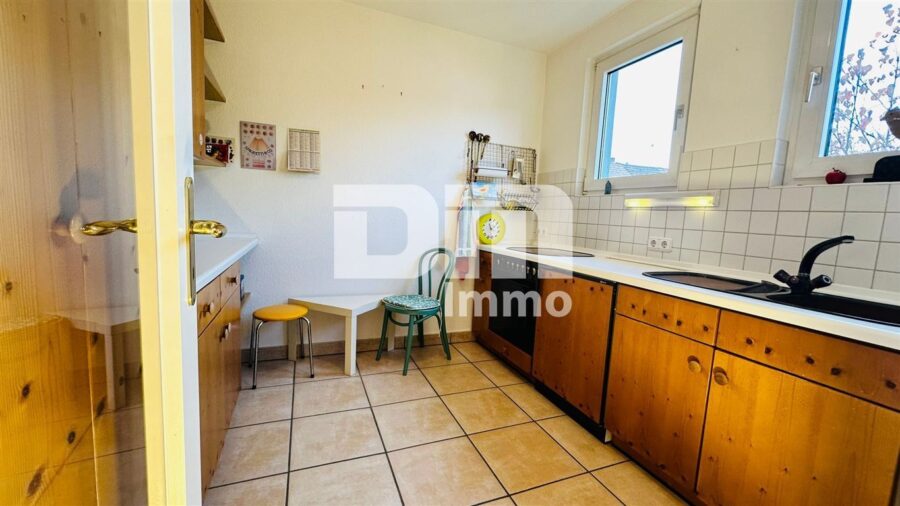 (R)eserviert!Gepflegtes Einfamilienhaus mit Terrasse, Balkon und schönem Gartenbereich - Küche / Einbauküche EG